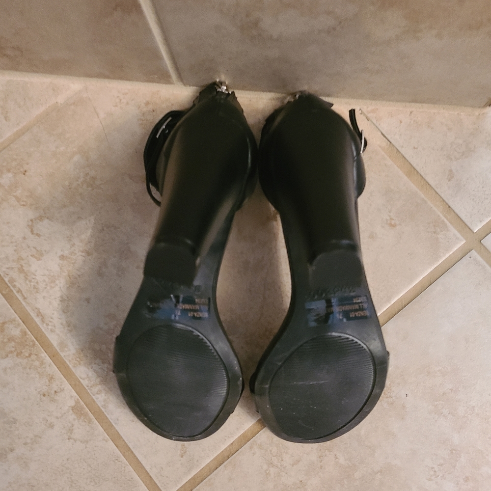 Bamboo Sandals - Picture 6 of 6